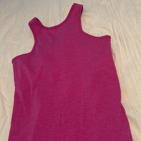 Lululemon Top - Picture 2 of 4